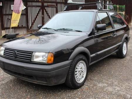 volkswagen-polo-vw-polo-coupe-1300-g40-noir_6750211135.jpg