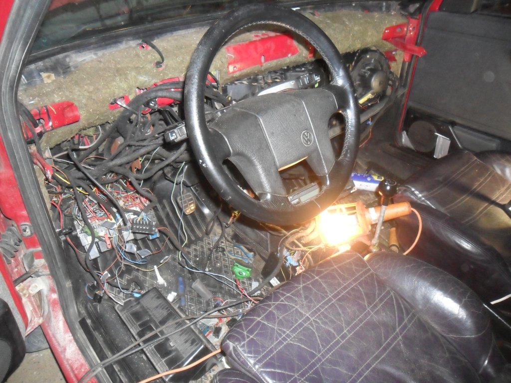 elektriķis dāvis.jpg
