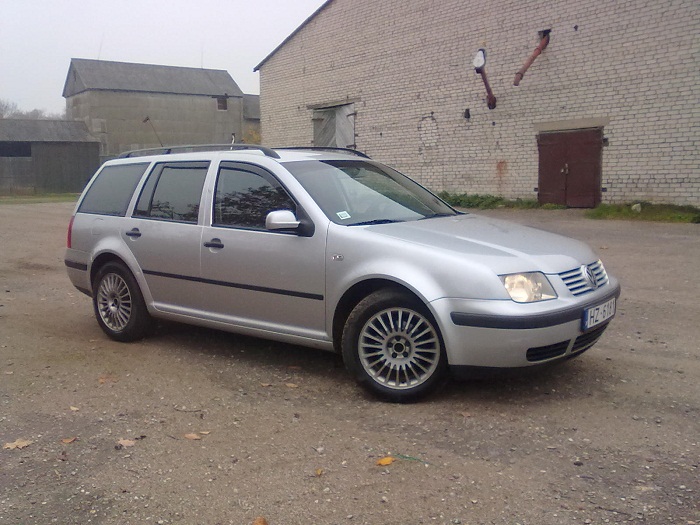 21102012864.jpg