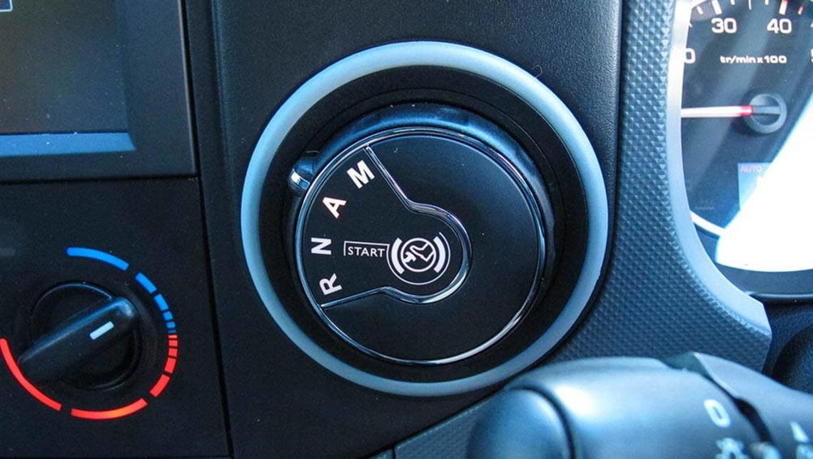 Citroen-Berlingo-white-2016-(6).jpg