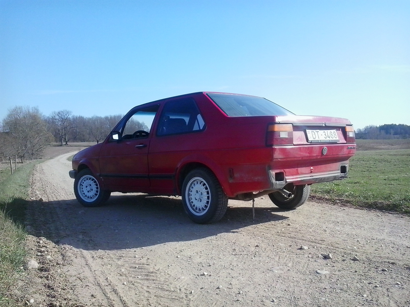 MK2-87_3.jpg