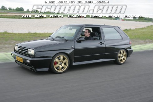 Volkswagen-Golf_rally--76764.jpg